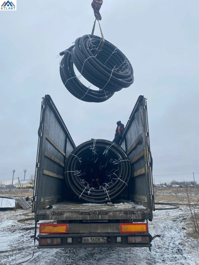 Труба ПНД (ПЭ100) для газа D355x32,2мм SDR 11